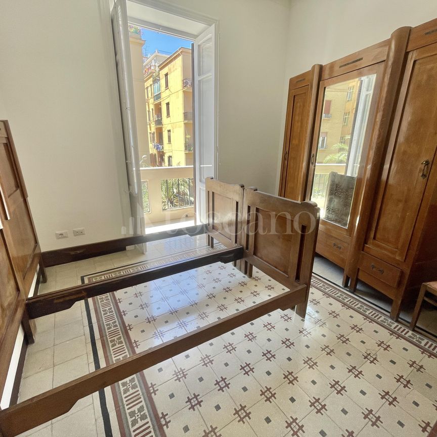 Casa a Palermo in Viale Regina Margherita, Dante - Photo 1