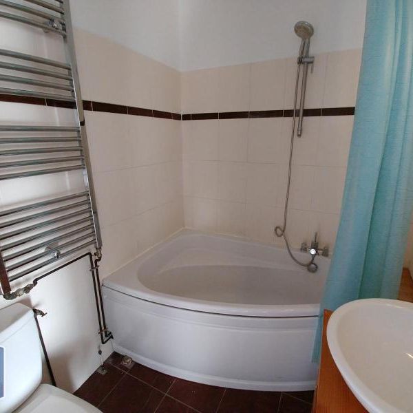 Location Appartement 3 pièces 67m² LILLE 59000 - Photo 1