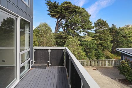 Townhouse Living - Photo 2