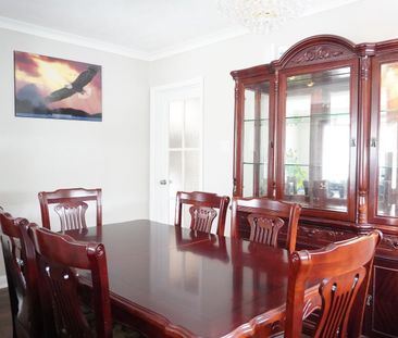 For Lease - 27 Ronway Crescent, Toronto, Ontario - Photo 5