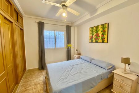 Long term rental, 2 bedroom apartment in Orihuela Costa, Alicante. - Photo 4