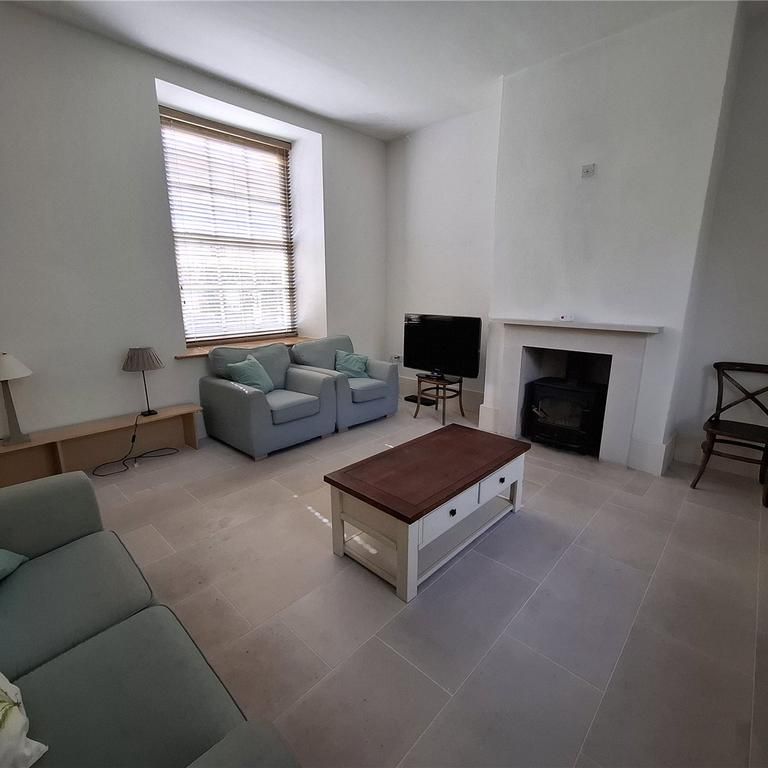 3 bedroom detached house to rent - Photo 1