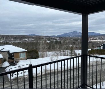 condo à louer avec une vue spectaculaire - Photo 2