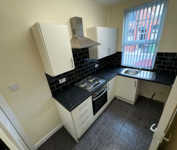 2 bedroom terraced house to rent - Photo 6