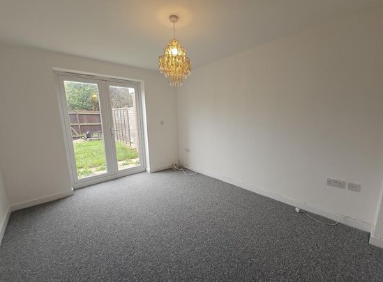 3 bedroom house to rent - Photo 1