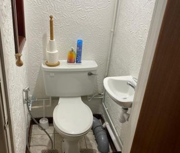 3 bedroom terraced house to rent - Photo 3