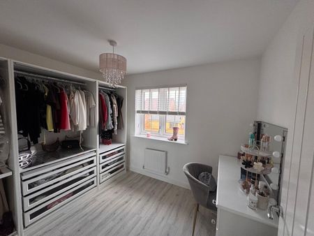 Evans Mead, Peterborough, Stilton - Photo 3