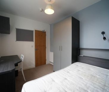 37 Hill Street - Photo 5
