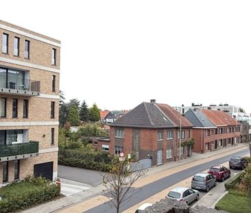 Appartement te huur in Beveren-Waas voor € 775 met 1 slaapkamer - Foto 2