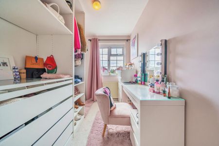 3 bedroom link detached house to rent - Photo 2