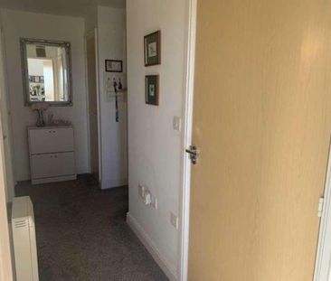 Thornhill Close, Carterton, OX18 - Photo 2