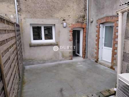 Location Maison 4 pièces 82m² MONTAIGU VENDEE 85600 - Photo 3