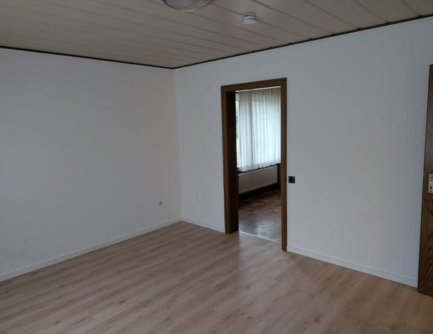 2 Zimmer EG- Wohnung mit Garten - Foto 1