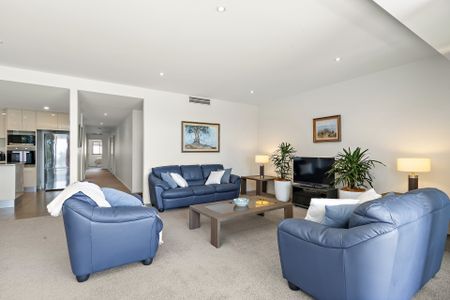 4/133 Scott Street, Newcastle NSW 2300 - Photo 2