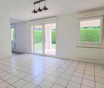 Location Appartement 2 pièces 45m² ST CYR SUR LOIRE 37540 - Photo 1