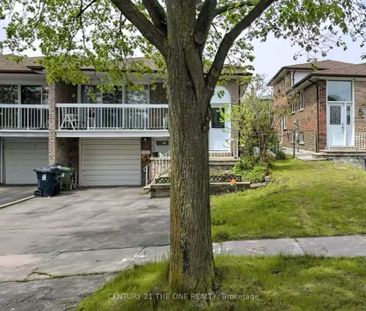 Semi-Detached Home For Lease | C8140344 - Photo 4