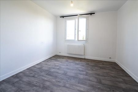 3 pièces - 70 m² - 3ème étage - Colocation autorisée - Photo 2