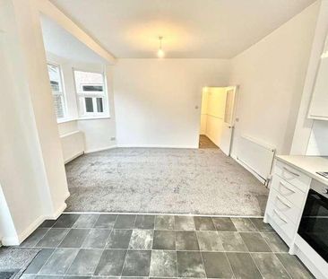 Ilfracombe Road, Southend-on-sea, Essex, SS2 - Photo 3