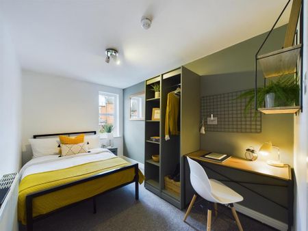 1 bedroom in a house share to rent - Photo 4