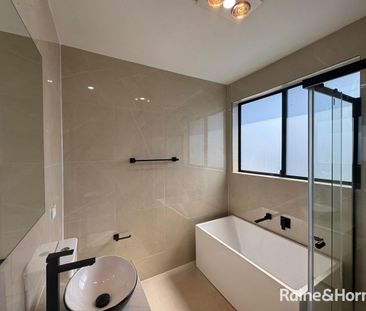STUNNING 4-BEDROOM FAMILY HOME IN INGLEBURN | MODERN & STYLISH - Photo 6