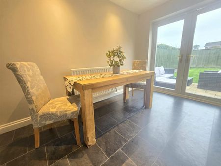 Bunting Close, Ingleby Barwick, Stockton-On-Tees - Photo 2