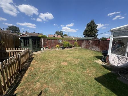 Mansell Road, Wisbech - Photo 2