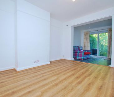 4 bedroom semi-detached house to rent - Photo 6