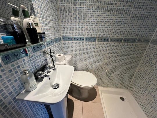 3 bedroom apartment to rent - Photo 1