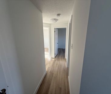 For Lease - 17 Hewitt Place, Barrie, Ontario - Photo 1