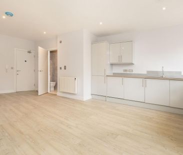 Studio to rent - Photo 3