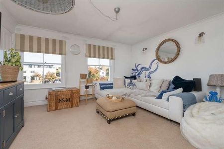 Victoria Street, Harbour Mews, Whitstable, CT5 - Photo 2