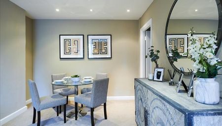 3 bedroom flat to rent - Photo 3