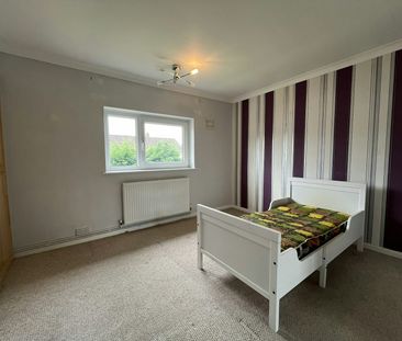 Terraced House to rent on - Photo 4