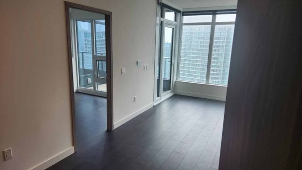 One bedroom condo for rent in Toronto - Photo 1