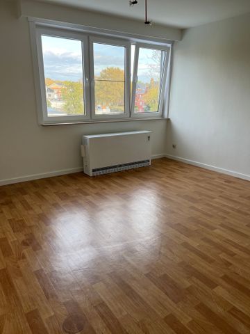 Zwartberg, Minderbroedersstraat 21 bus 3 – Appartement met 1 slaapkamer en bureau- of hobbyruimte - Photo 3