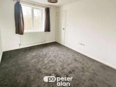 Duffryn Crescent, Llanharan, Pontyclun, CF72 - Photo 3