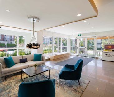 537 Foster Avenue, Coquitlam - Photo 1