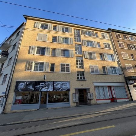Grosszügige 2-Zimmer-Wohnung im 1. OG an zentraler Lage - Foto 4