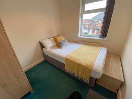 3 bedroom semi-detached house to rent - Photo 3