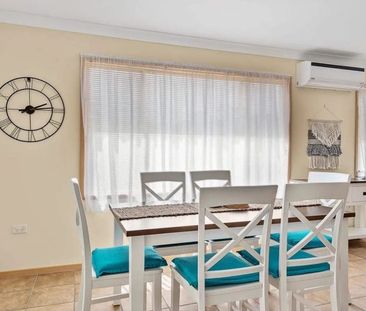 Spacious Family Home in Peaceful Lake Tabourie Location - Photo 3