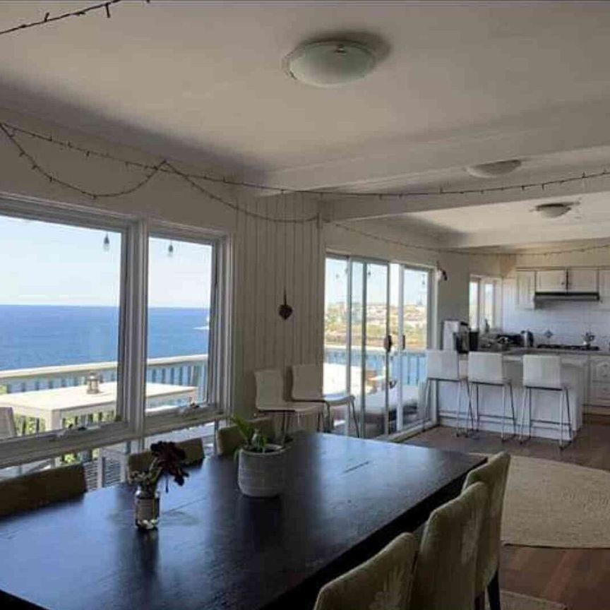 South Coogee - Photo 1