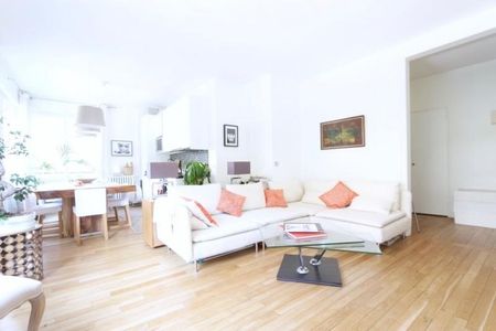 Appartement • Saint James-Général Koenig - Photo 3