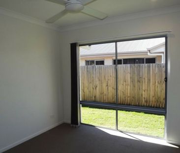 Modern 4 Bedroom Family Home in a Quiet Pocket - Photo 5