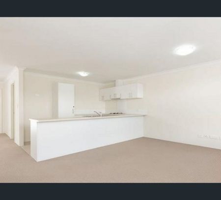 13/46 Gibbs Road, Aubin Grove, WA 6164 - Photo 4