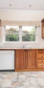 Charming Character Home - Photo 3