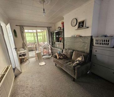 Chapel Avenue, Heckmondwike, WF16 - Photo 6