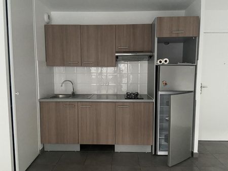 location Appartement T3 DE 63.99m² À COLOMBES - Photo 5
