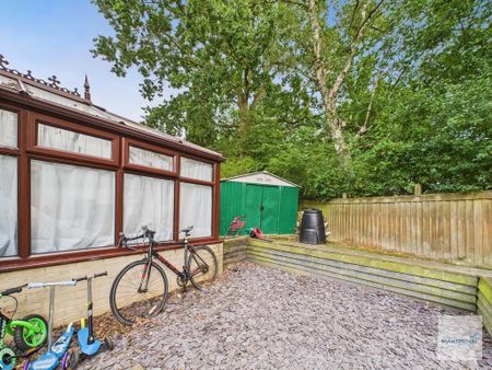 3 bedroom semi-detached house to rent - Photo 4