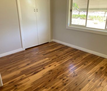 Large Family Home - Photo 3