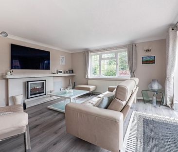 Fairmile Park Road, Cobham, Surrey, KT11 - Photo 3